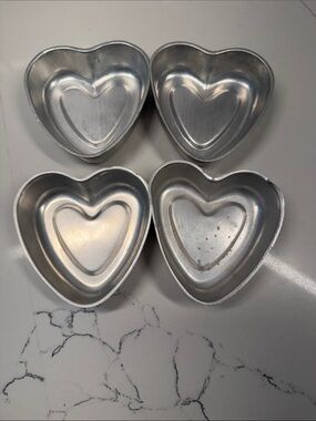 Vintage Silver Heart-Shaped Baking Molds - Set of 4